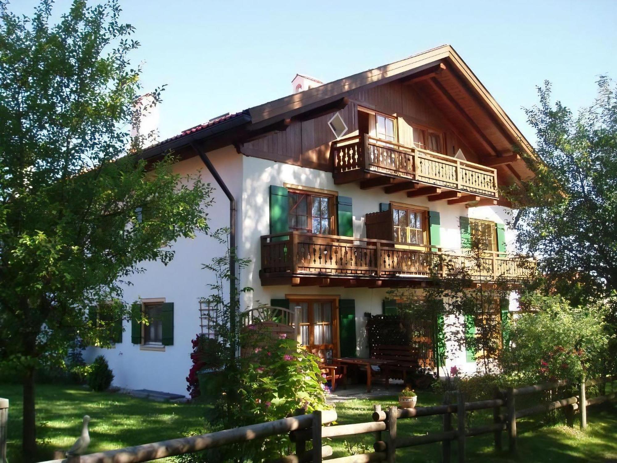 Komfortable Ferienwohnung In Bad Bayersoien Exterior photo